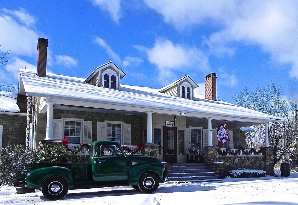 1837 Cobblestone Cottage Canandaigua Bagian luar foto